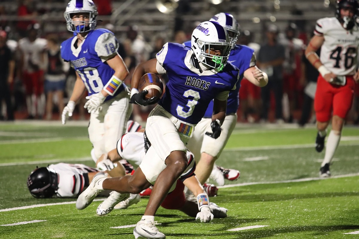 Prep Football: Hooks' Stiger, Edwards named Gazette Co-Players of the Week
