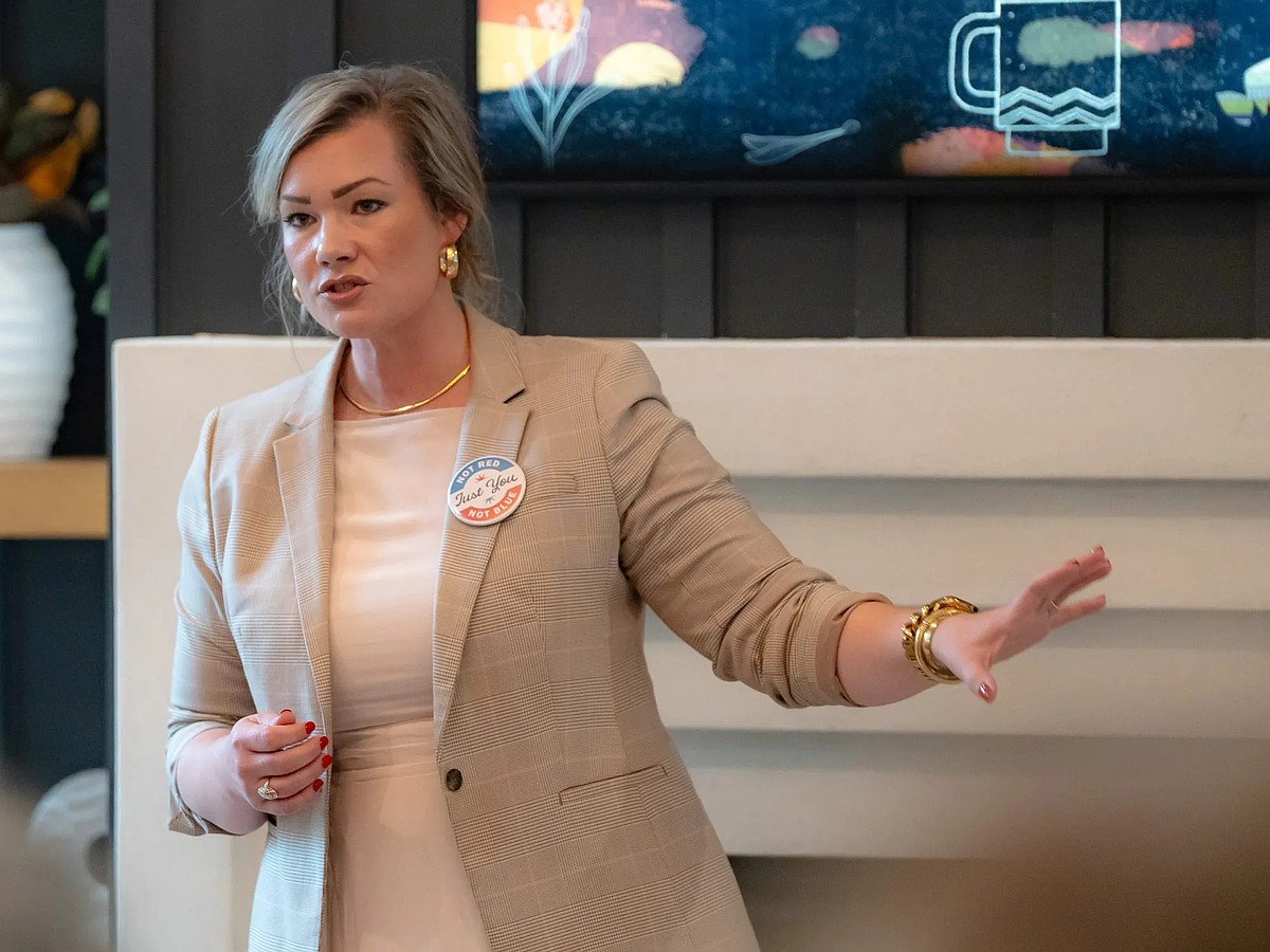 Some voters turn to independent Lauren Pinkston for governor, despite longshot odds