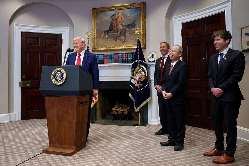 Trump’s embrace of AI data centers adds to GOP’s midterm peril