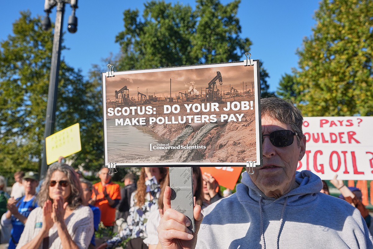 SCOTUS weighs local governments' climate change lawsuits against oil and gas companies