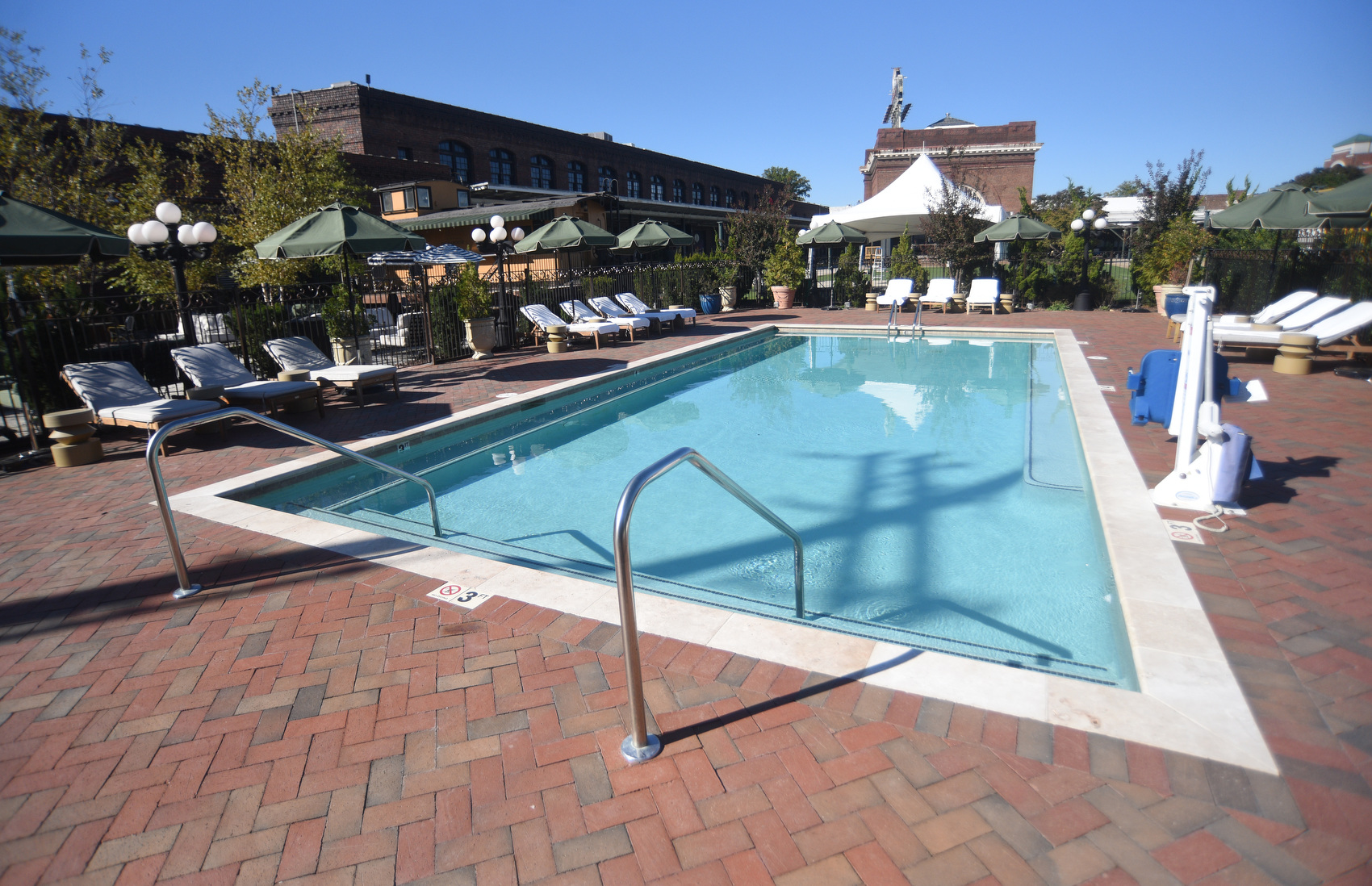 Staff photo by Matt Hamilton / The pool is seen at Hotel Chalet on Friday, Oct. 23, 2026.