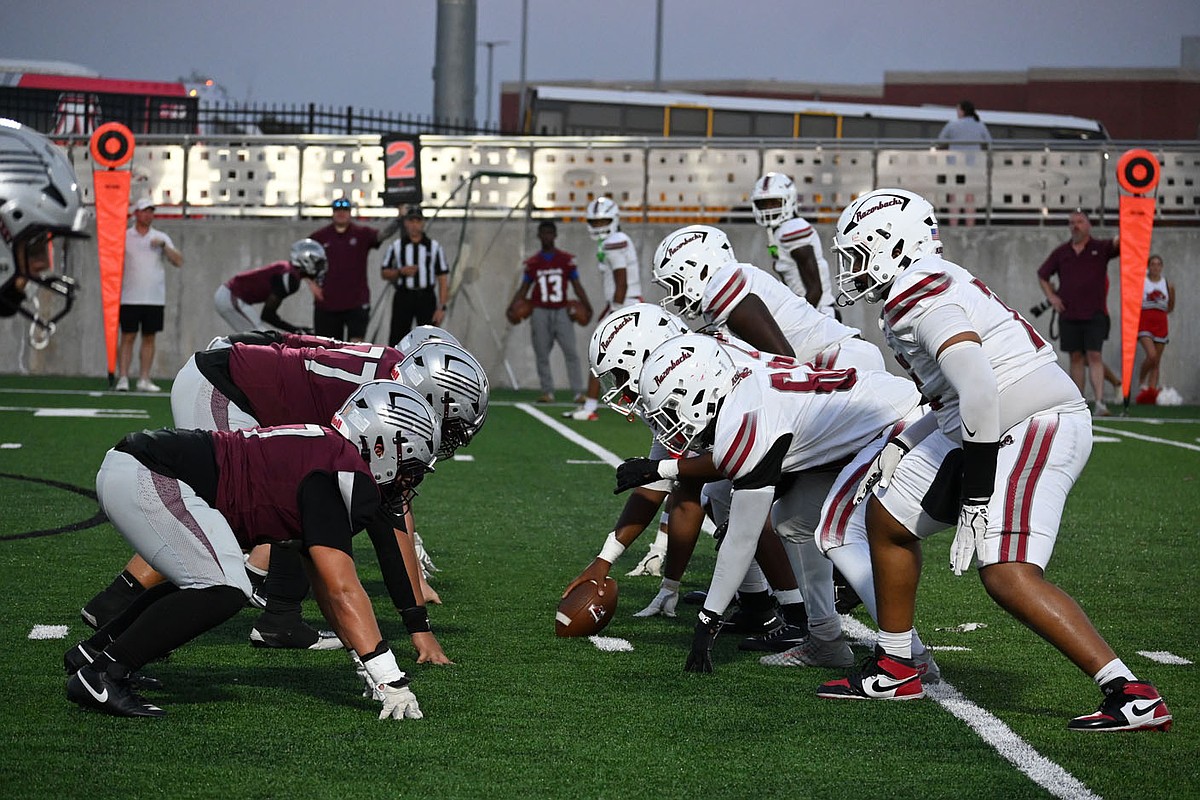 Prep Football: Arkansas High right in the middle of playoff race