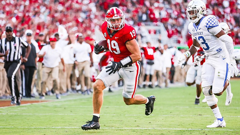 Star Georgia tight end Brock Bowers to miss spring practice after