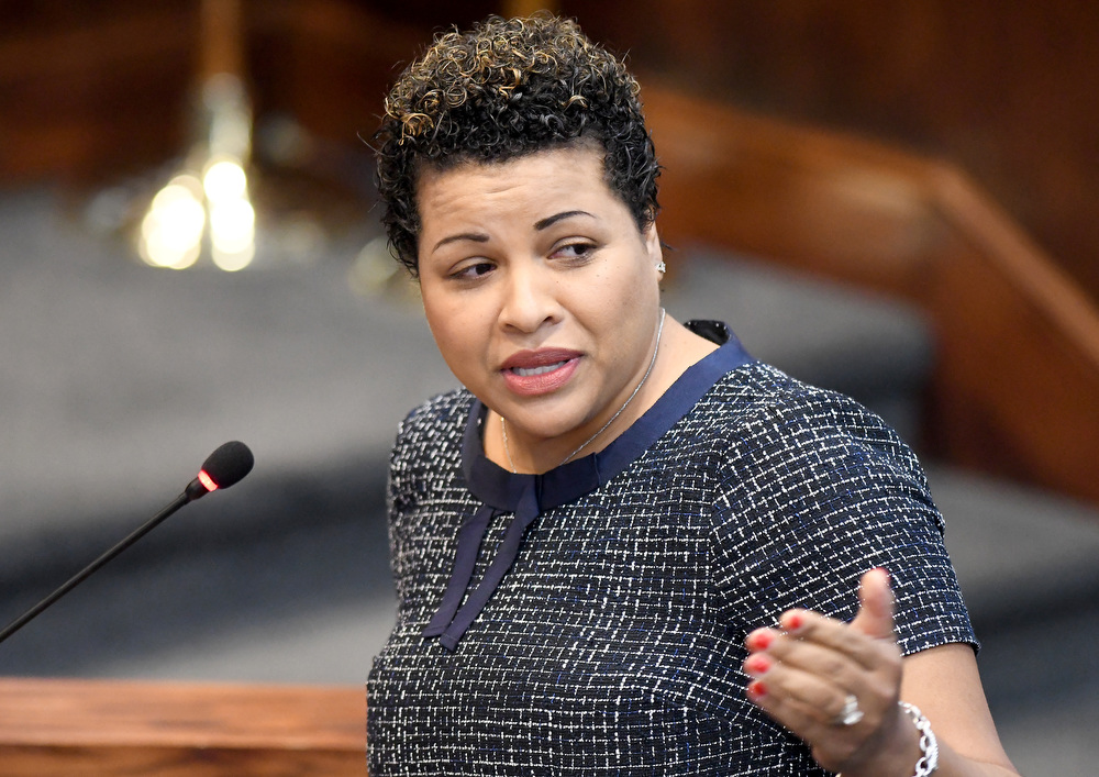 Staff Photo by Robin Rudd / Candy Johnson, president of the Chattanooga Urban League, addresses the commissioners at the regular meeting of the Hamilton County Commission on September 21, 2022.