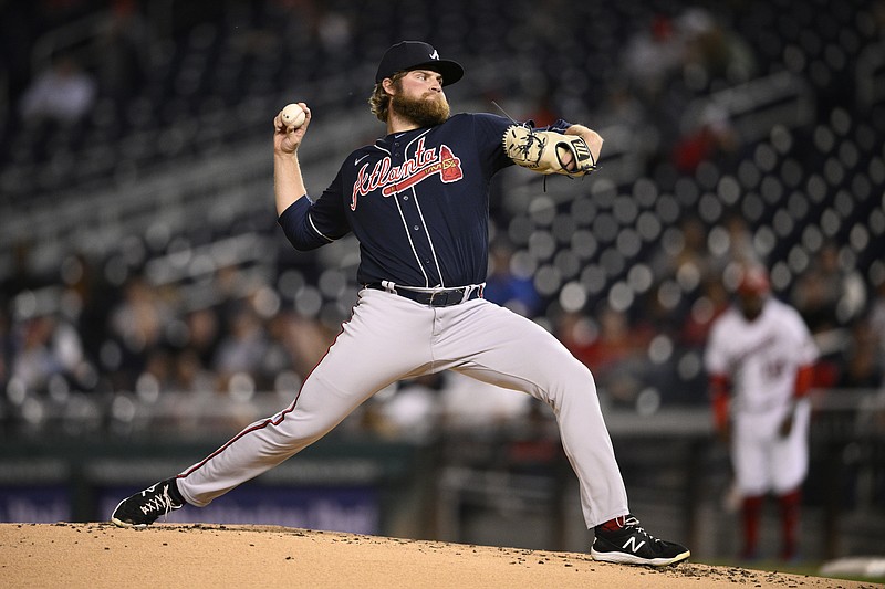 Elder shuts out Nationals 80; Braves within 1 game of Mets