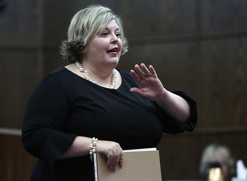 Staff photo / Defense attorney Amanda Dunn delivers opening statements during a criminal trial on Feb. 27, 2018 in Judge Don Poole’s courtroom at the Hamilton County Courthouse in Chattanooga, Tenn.