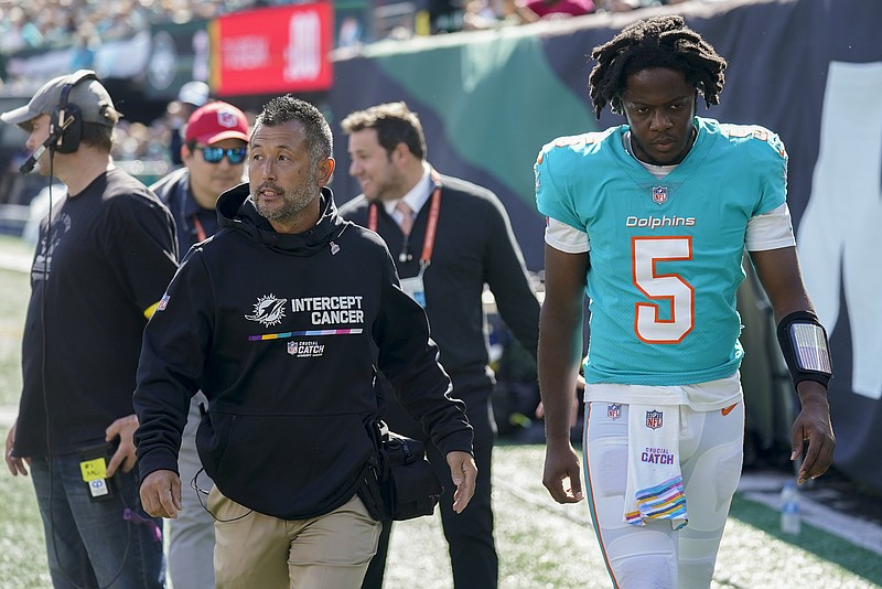 Dolphins backup QB exits under NFL's revised concussion rules | Chattanooga Times Free Press