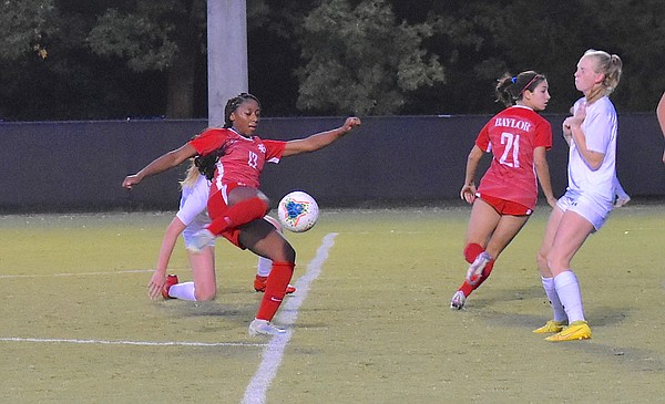 Baylor strikes fast to advance to region finals with 2-0 home shutout ...