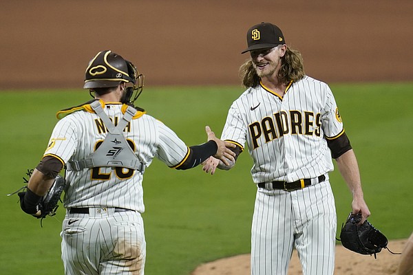 Padres stop Dodgers in Game 3, on verge of 1st NLCS since 1998