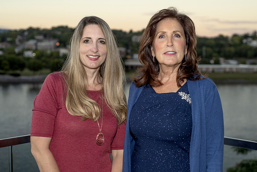 Photo by Michael Hampton / Christie King and Carol Barron