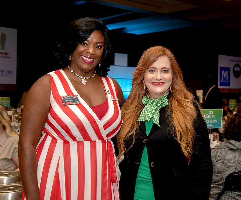 Photo by Mark Gilliland / Tamekia Brewer and Donna Christan Lowe