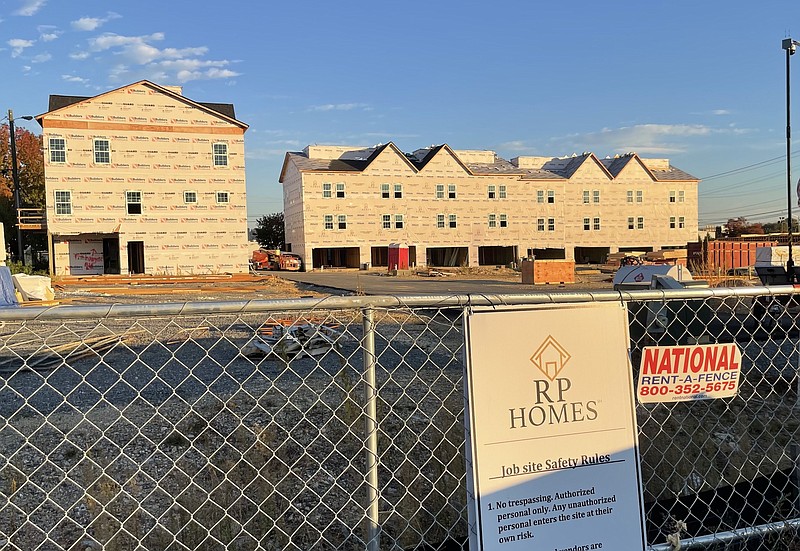 Staff photo by Dave Flessner / RP Homes is building a 58-unit townhome development known as Southside Square along 20th Street between Read and Mitchell avenues.