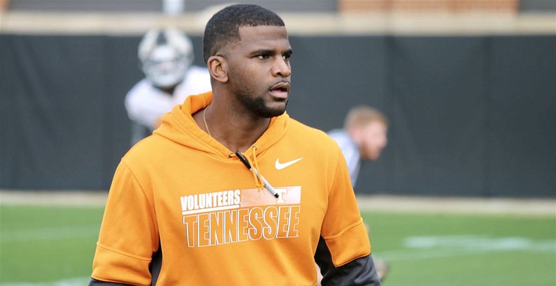 Photo courtesy of 247Sports.com / Tennessee first-year receivers coach Kelsey Pope is experiencing a successful season despite the injury to Cedric Tillman.