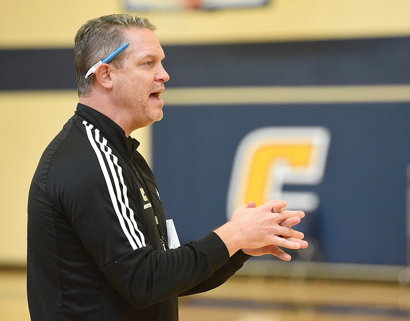 Staff file photo by Matt Hamilton / Coach Dan Earl's UTC men's basketball team is 2-2 after Saturday's home win against Covenant College.