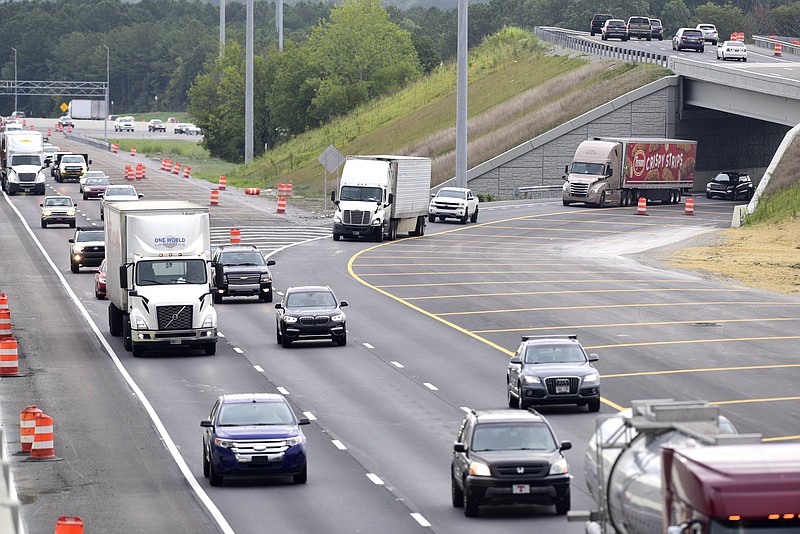 Staff Photo by Robin Rudd / Traffic moves through the junction of Interstate 24 West, left, and Interstate 75 North in August 2021 after completion of the first phase of a $132.6 million project on the notorious "split" outside Chattanooga.