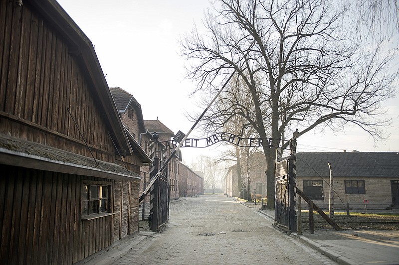 File photo/James Hill/The New York Times / The former concentration camp of Auschwitz, now the Auschwitz-Birkenau State Museum, on the outskirts of Oświęcim in Poland, is shown on April 10, 2015.