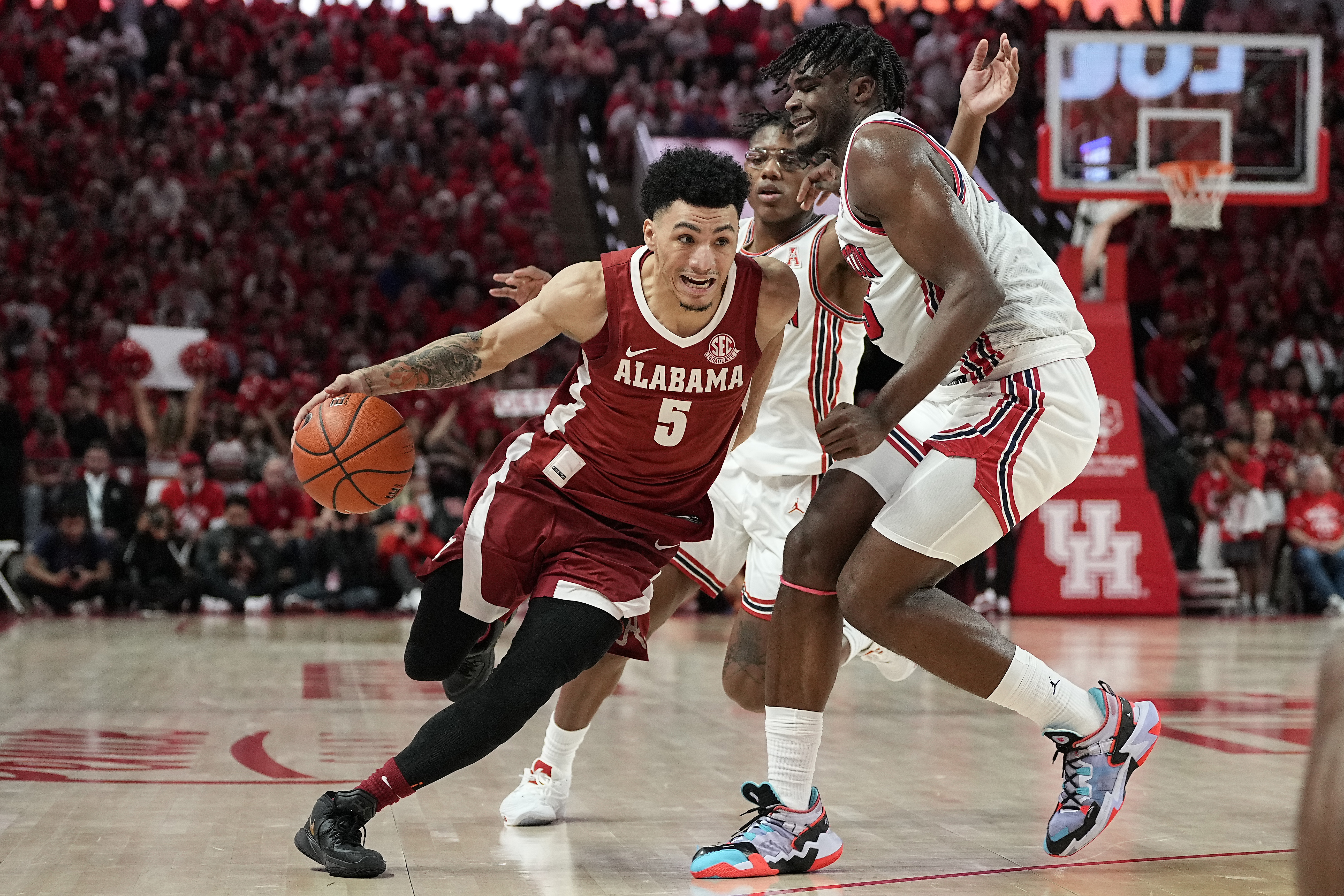 Alabama hoops No. 1 in AP Top 25 for first time in 20 years