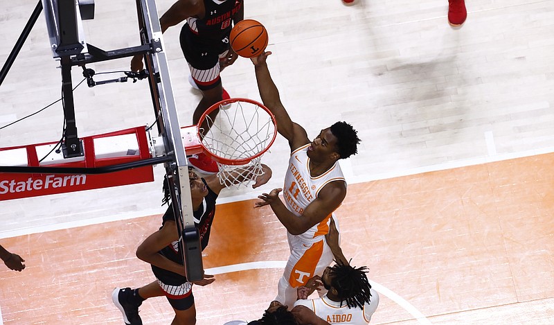 Tennessee Athletics photo / Tennessee freshman forward Tobe Awaka goes up for a first-half layup during Wednesday night’s 86-44 trampling of Austin Peay inside Thompson-Boling Arena.