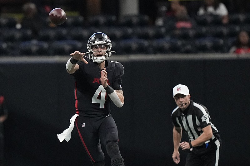 Falcons edge Cardinals; rookie QB Desmond Ridder gets first win ...