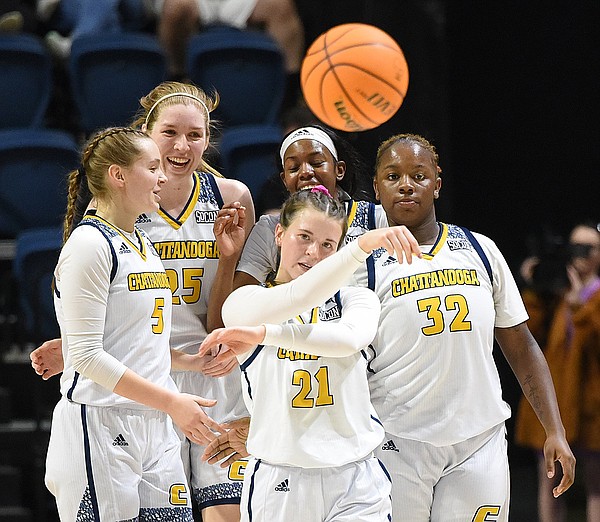 Addie Porter's double-double helps UTC women to double-OT win at Furman ...