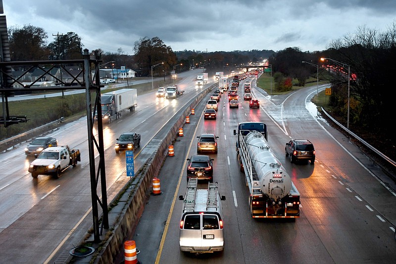 Staff Photo by Robin Rudd / Traffic moves along Interstate 24 on Nov. 30 in this view looking west from the McBrien Road overpass. Tennessee Gov. Bill Lee is attempting to win support for legislation that would create private express toll lanes in urban areas of the state.