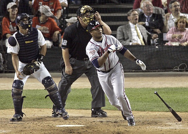 Andruw Jones to be immortalized with number retirement at Truist Park