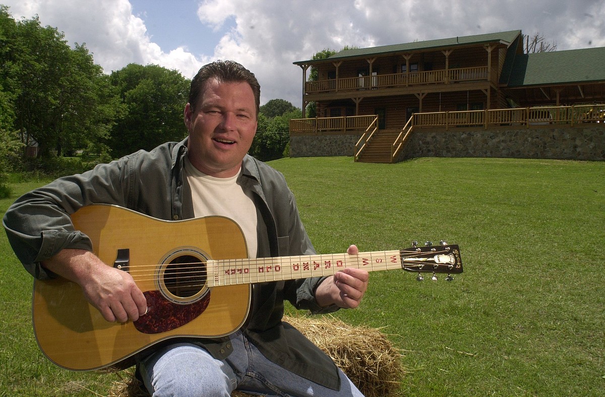 Family cries foul in former Rhea County executive’s death in federal ...