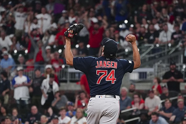 Red Sox's Kenley Jansen loves role as leader, how it preps him for  retirement 