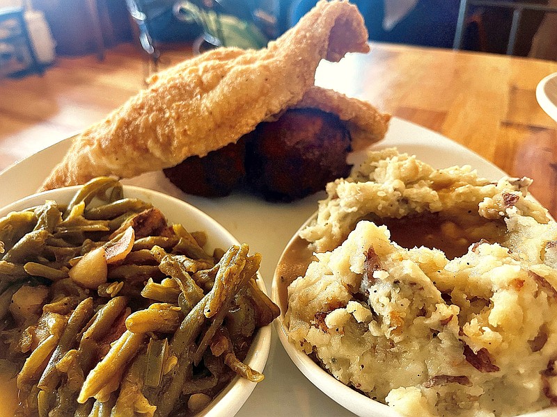 Review Screen Door Kitchen in Dayton, Tennessee, attracts customers