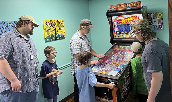 Pinball museum brings classic games to Main Street