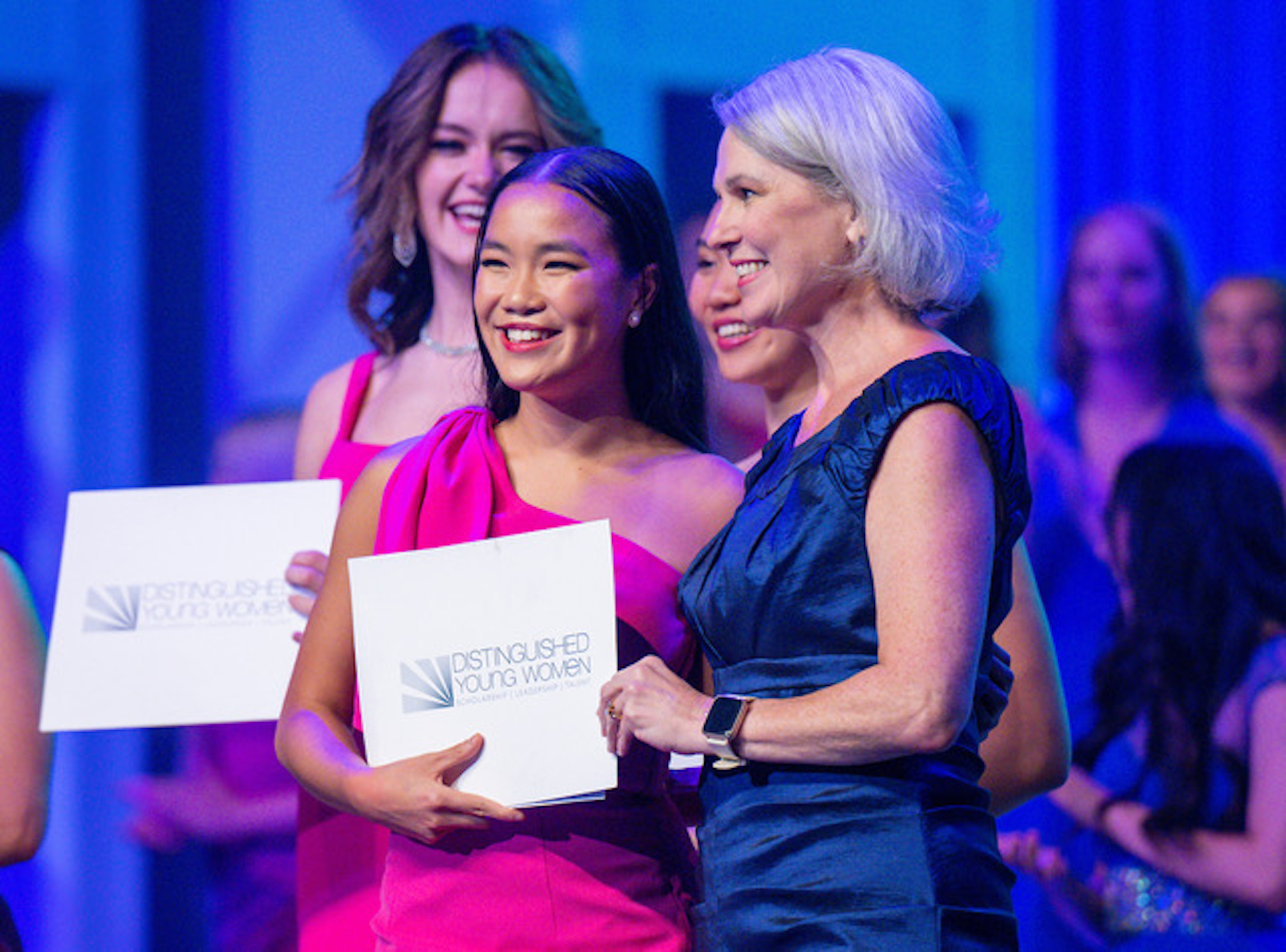 Chattanooga teen earns first runner-up in national Distinguished Young ...