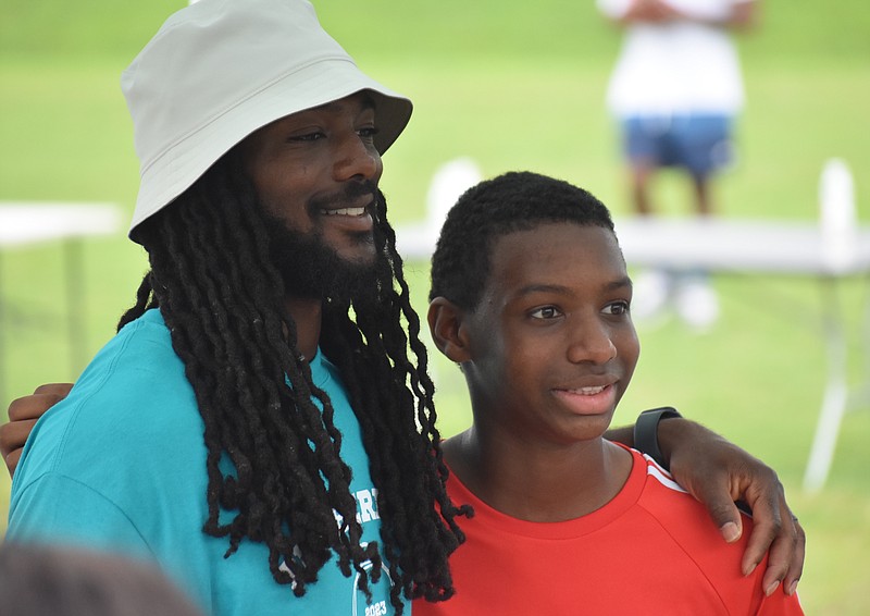 NFL veteran, former East Hamilton star Tre Herndon gives back to ...