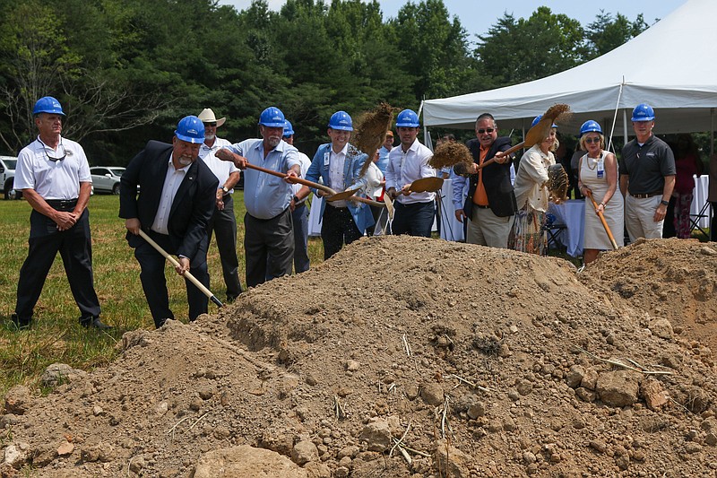 Staff Photo by Olivia Ross / Elected officials and Parkridge senior leaders participate in the groundbreaking ceremony. Parkridge hosted a groundbreaking event to celebrate the start of construction on the health systems new 13,000-square-foot freestanding emergency room in Soddy-Daisy on Friday.