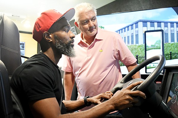 Tennessee Gov. Lee, lawmakers and colleges join together to promote truck-driver training programs