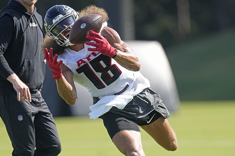 Falcons Training Camp: Highlights from Day 2 of practice