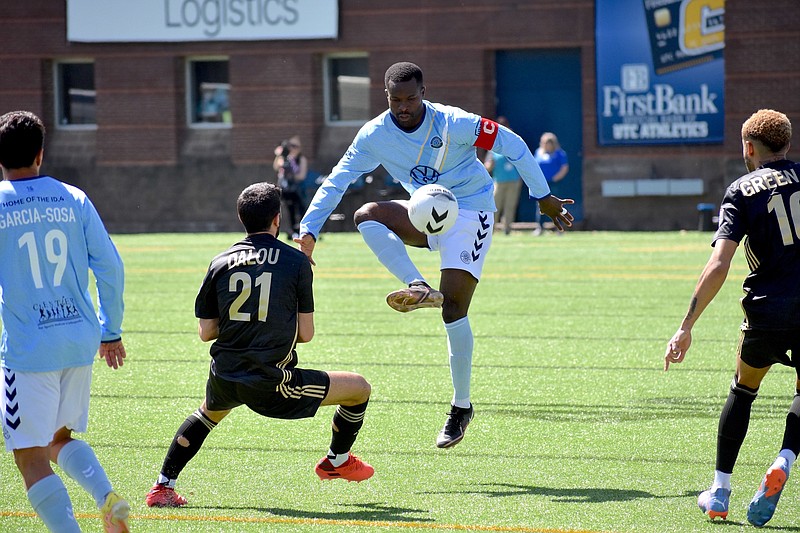 Staff photo by Patrick MacCoon / Chattanooga FC captain Richard Dixon makes a play on the ball during a 3-0 victory over Gold Star FC Detroit on April 1 at Finley Stadium.