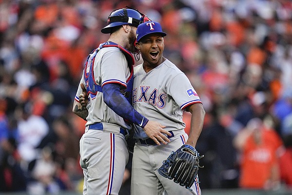 Astros rough up Rangers' Scherzer again, scoring 5 in 4 innings of