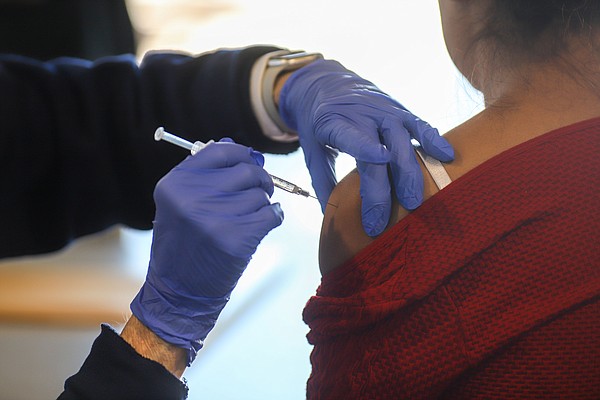 Nearly 200 in Hamilton County take advantage of chance for free flu shot Wednesday - Vimarsana News