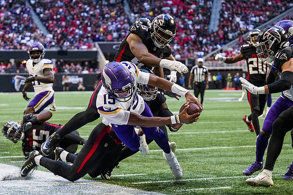 Former Vols star Josh Dobbs rallies Vikings past Falcons | Chattanooga Times Free Press - Vimarsana News