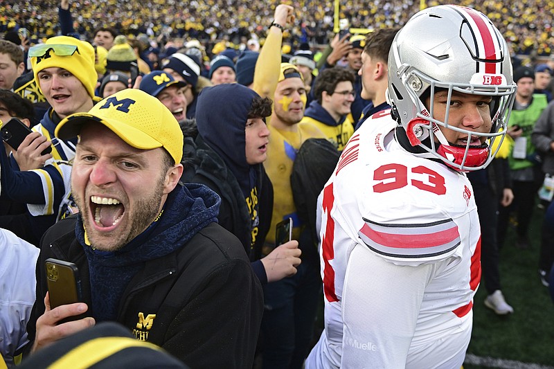 No. 3 Michigan Tops No. 2 Ohio State To Reach Big Ten Title Game ...