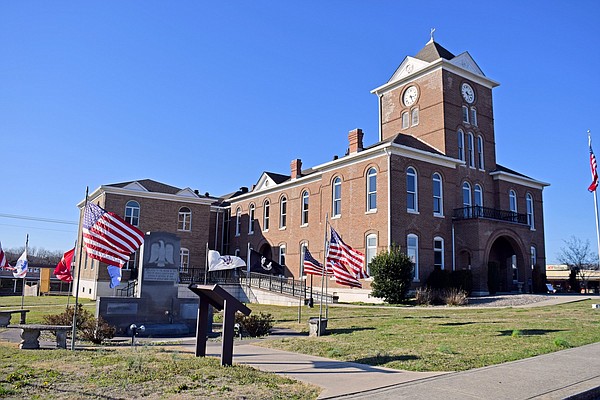 Tellico Plains, Tenn., man gets 20 years in Meigs child abuse case | Chattanooga Times Free Press - Vimarsana News