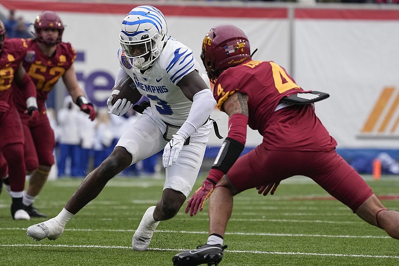 Memphis shuts down Iowa State’s ground game in Liberty Bowl win