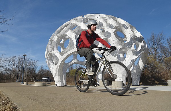 Photo Of The Day Chattanooga Times Free Press   103082568 01xx24x00 Sculpture004 T600 