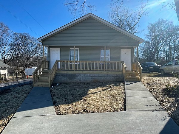 Seeking to make dent in housing crisis, Alton Park church built a duplex on its property - Vimarsana News