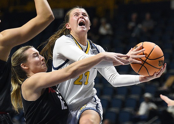 UTC women avoid upset with dominant fourth quarter | Chattanooga Times Free Press - Vimarsana News