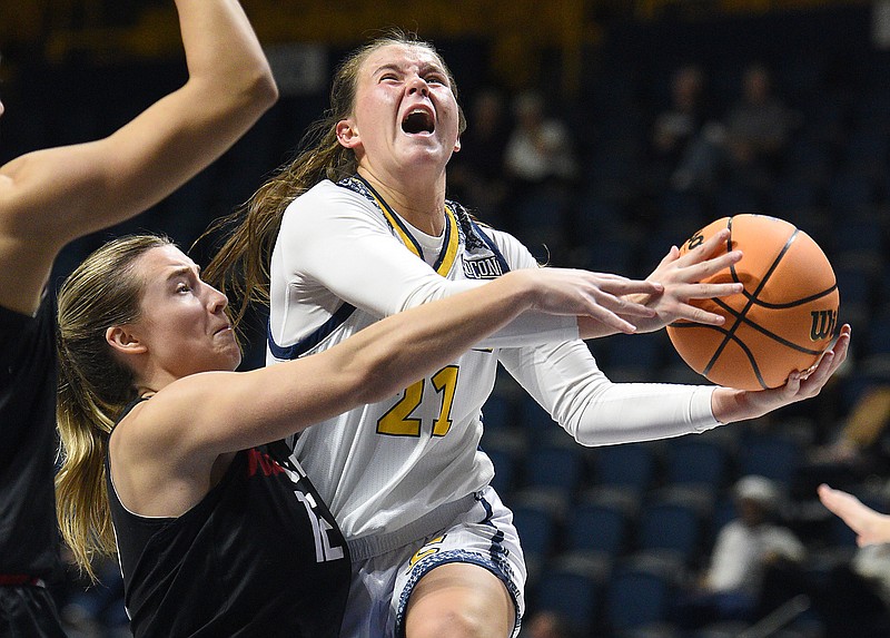 UTC women avoid upset with dominant fourth quarter | Chattanooga Times ...