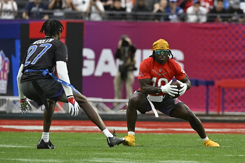 Some NFL stars hope to go for Olympic gold in flag football