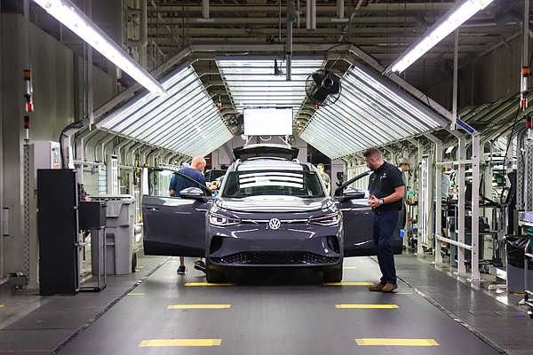 Chattanooga-made VW ID.4 named MotorWeek best EV | Chattanooga Times Free Press - Vimarsana News