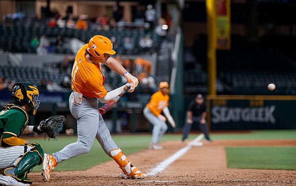 After Successful Opening Weekend, Vols Hitters Turn Focus To Not ...