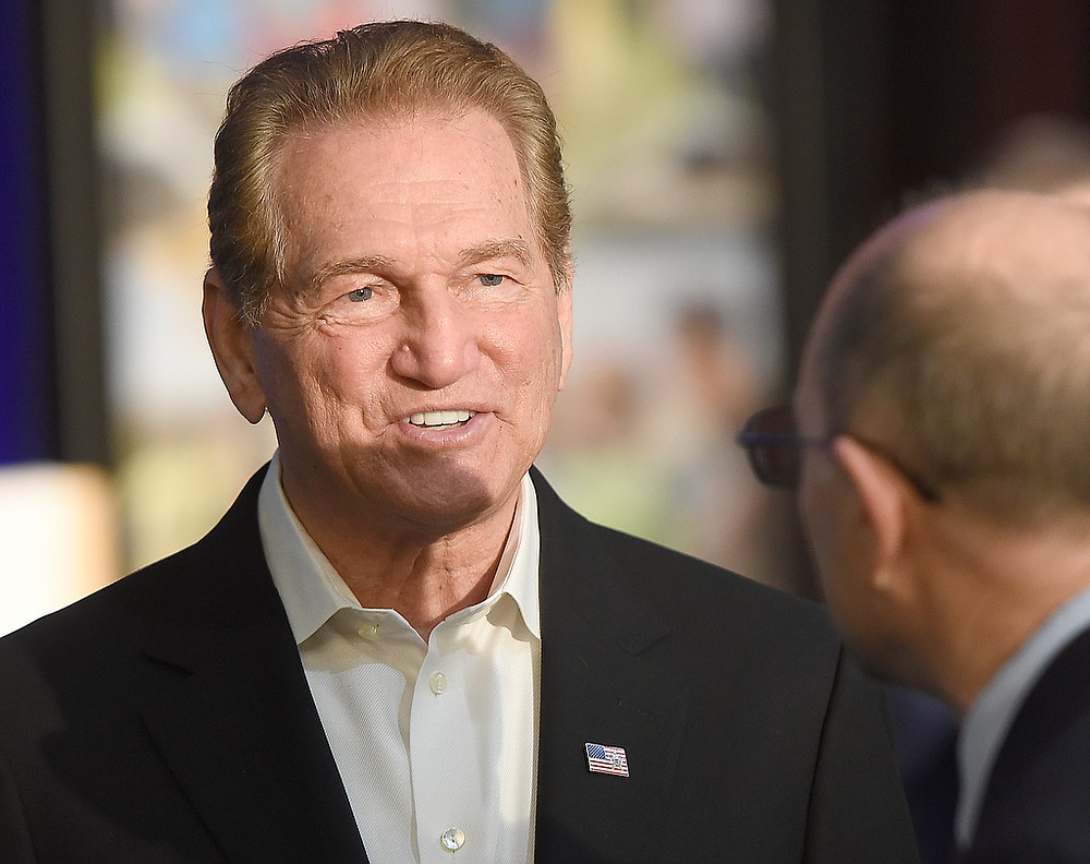 Joe Theismann visits Chattanooga | Chattanooga Times Free Press